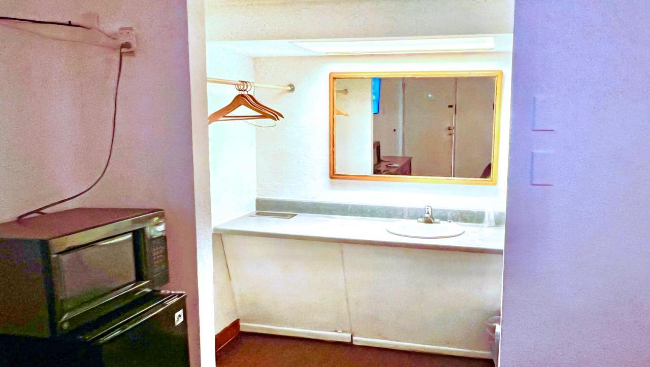 Thunderbird Motel Hillsboro Dış mekan fotoğraf