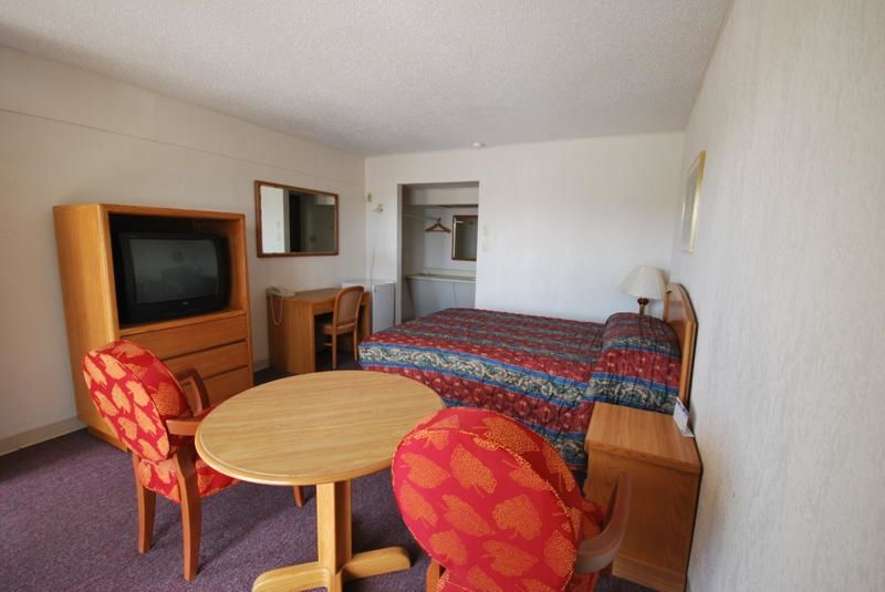 Thunderbird Motel Hillsboro Oda fotoğraf