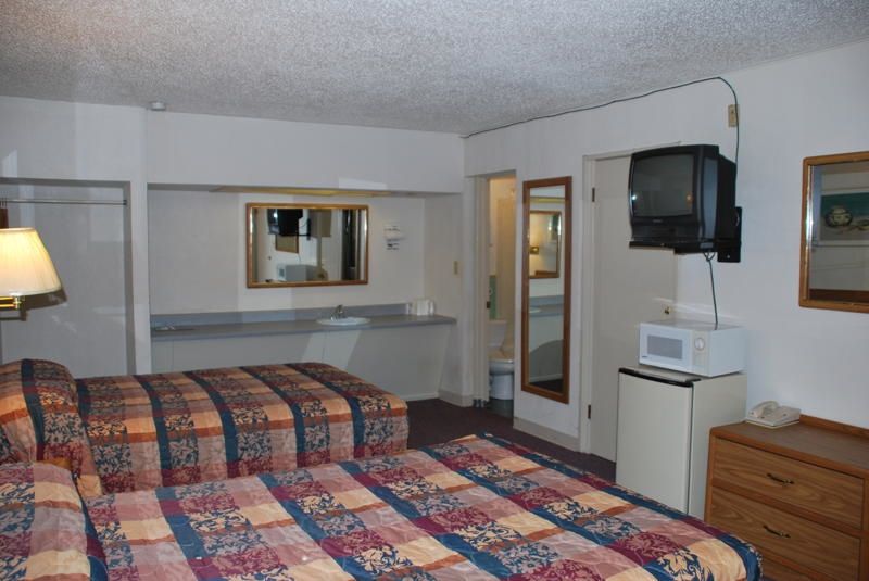 Thunderbird Motel Hillsboro Oda fotoğraf