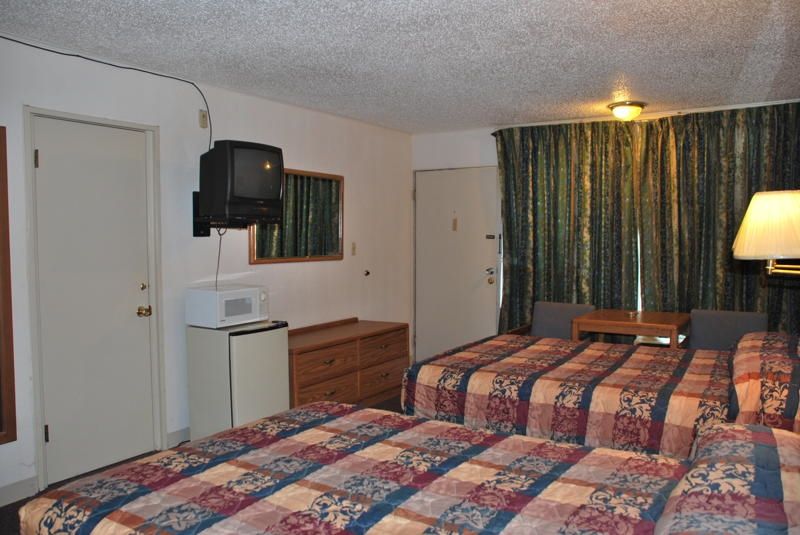 Thunderbird Motel Hillsboro Oda fotoğraf