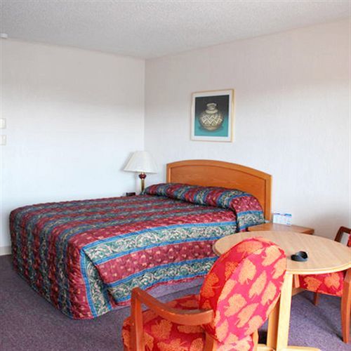 Thunderbird Motel Hillsboro Oda fotoğraf