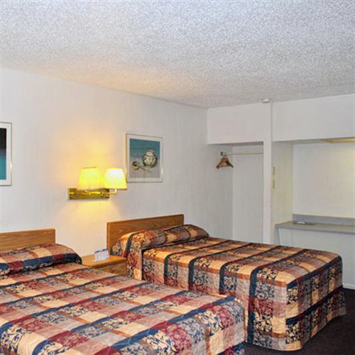 Thunderbird Motel Hillsboro Oda fotoğraf